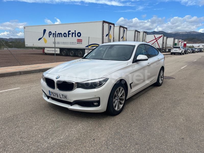 Blanco Usado 2017 BMW 318 Gran Turismo Berlina | 15.200 € (Precio justo) - Imagen 1/4