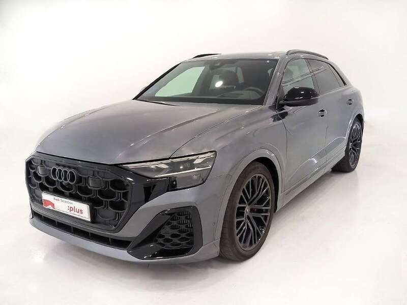 Gris Usado 2024 Audi Q8 SUV | 86.750 € - Imagen 1/4