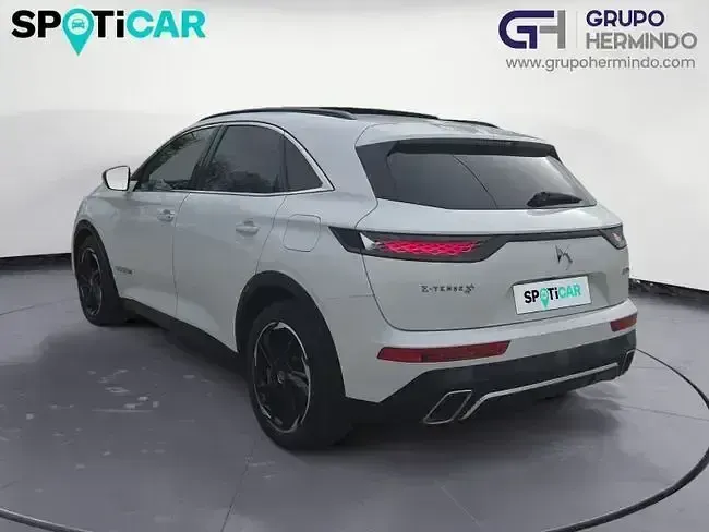 Usado DS Automobiles DS7 Crossback Performance 300 CV (220 kW) 2021 Blanco SUV