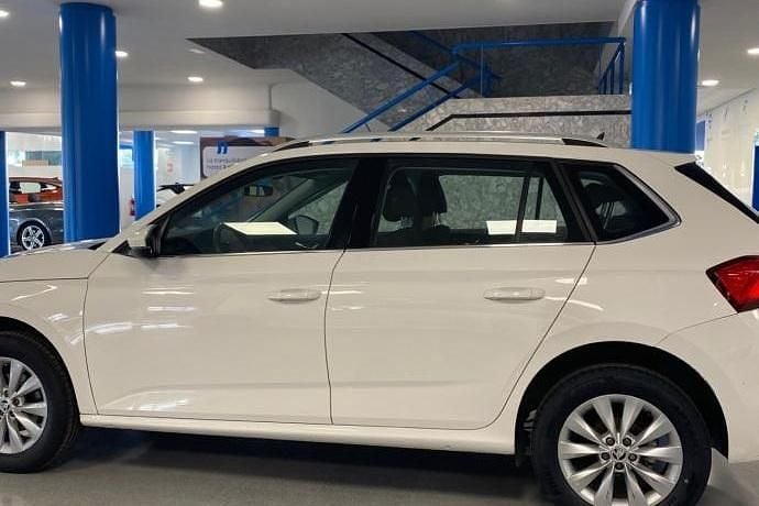Occasion Skoda Kamiq Ambition 110 PK (80 kW) 2021 Wit SUV