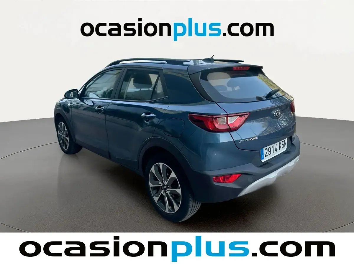 Usado Kia Stonic 101 CV (74 kW) 2018 Azul SUV