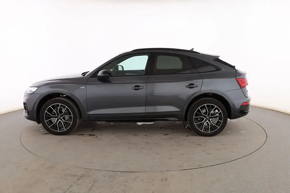 Usado Audi Q5 Sportback Comfort 204 CV (150 kW) 2022 Gris SUV