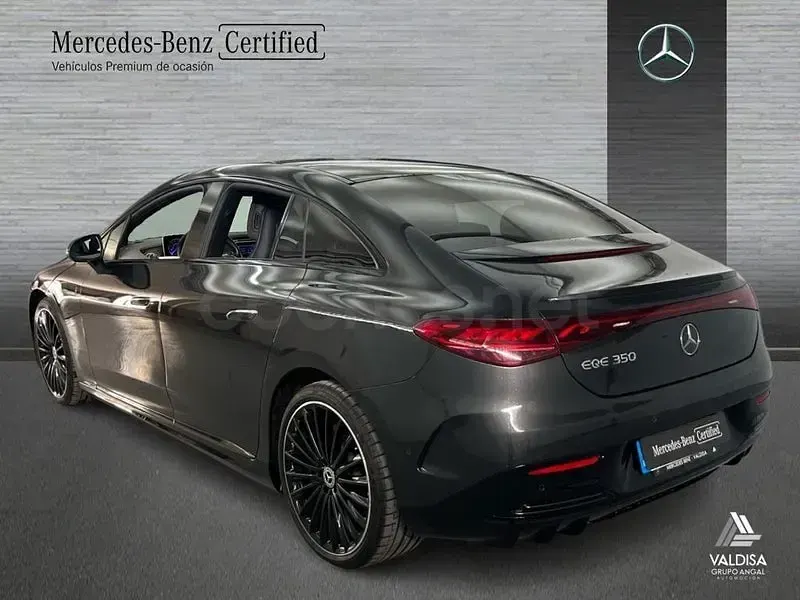 Usado Mercedes EQE350 214 kW (292 CV) 2022 Gris Berlina