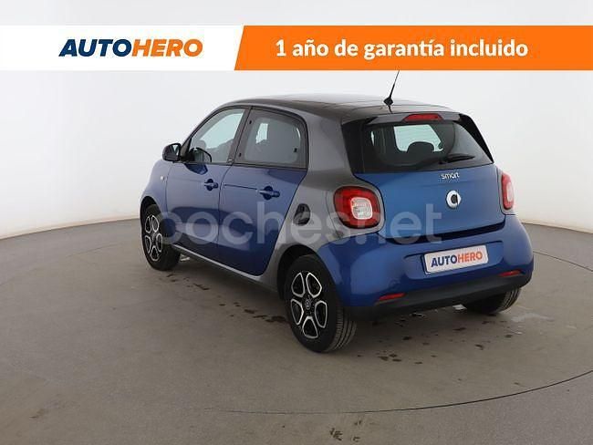 Usado Smart ForFour Basis 90 CV (66 kW) 2016 Azul Utilitario