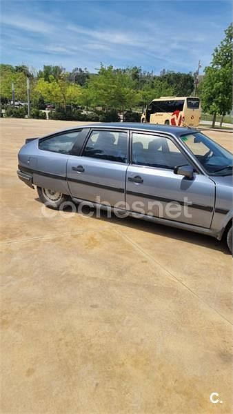 Gris / plata Usado 1984 Citroën CX Familiar | 5199 € - Imagen 1/4