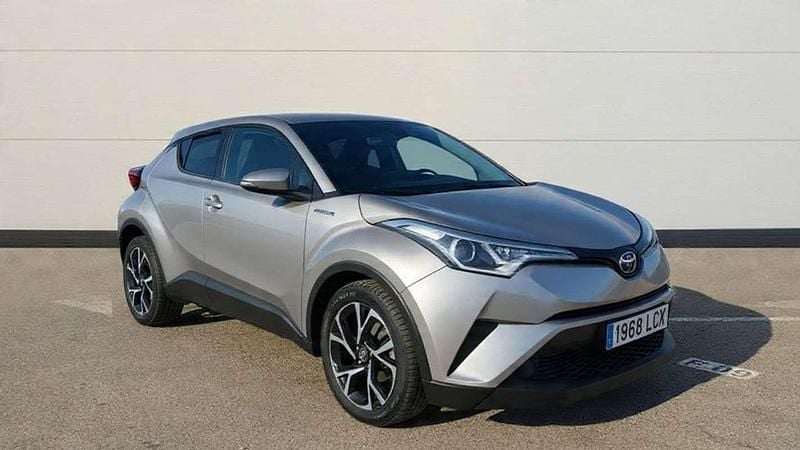 Usado Toyota C-HR Advance 122 CV (89 kW) 2019 Plateado SUV