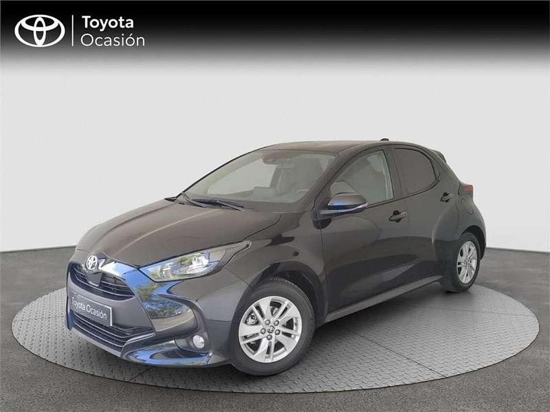Usado 2023 Toyota Yaris Edition Monovolumen | 17.490 € - Imagen 1/4