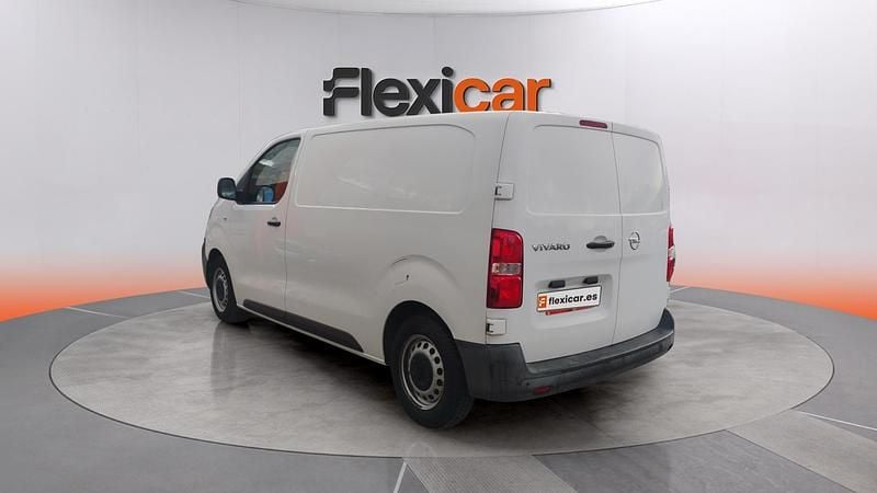 Usado Opel Vivaro 120 HP (88 kW) 2021 Branco Monovolume