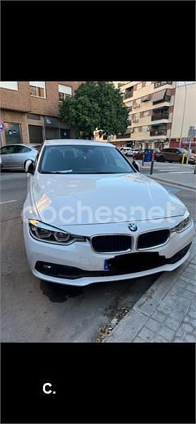 Usado BMW 318 150 CV (110 kW) 2018 Blanco Berlina