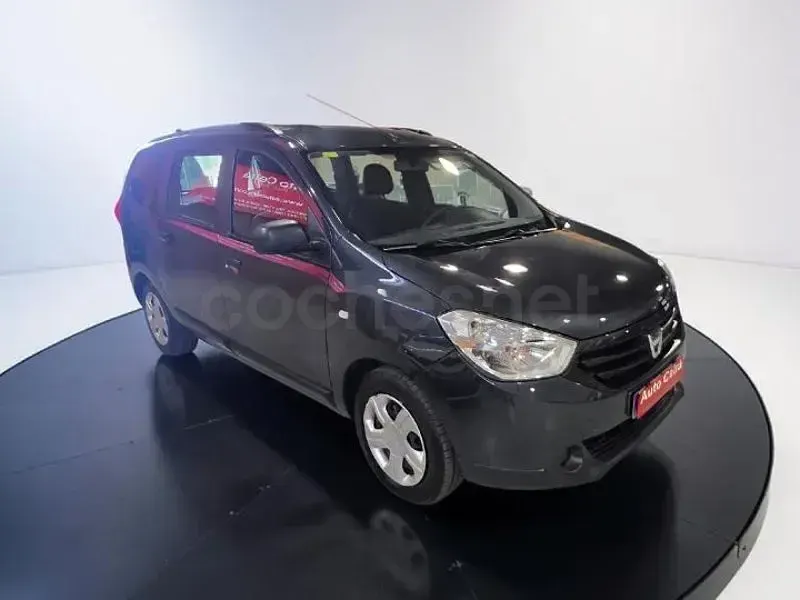 Usado Dacia Lodgy Ambiance 107 CV (78 kW) 2013 Azul Monovolumen
