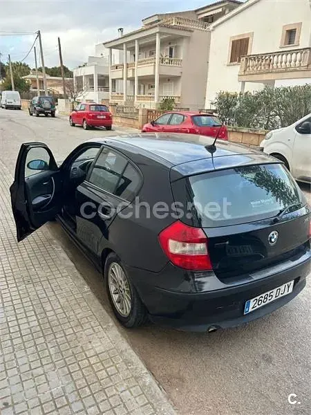 Usado BMW 116 115 CV (84 kW) 2005 Negro Utilitario