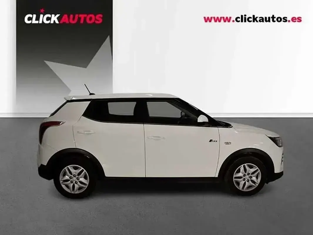 Usado SsangYong Tivoli 135 CV (99 kW) 2024 Blanco SUV