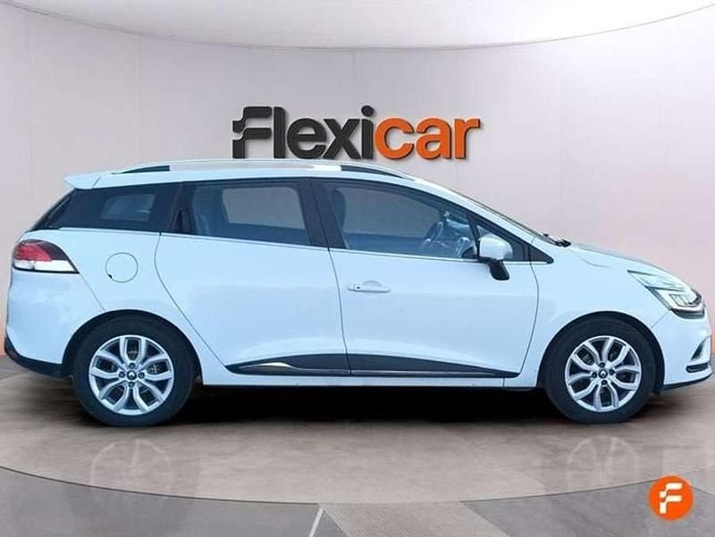 Usado Renault Clio GrandTour LIMITED 90 CV (66 kW) 2018 Blanco Familiar
