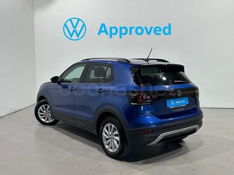 Usado VW T-Cross Advance 110 CV (80 kW) 2022 Azul SUV