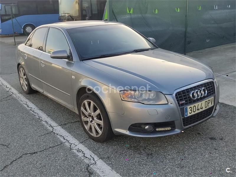 Gris / plata Usado 2005 Audi A4 S-Line Berlina | 2999 € (Buen precio) - Imagen 1/4