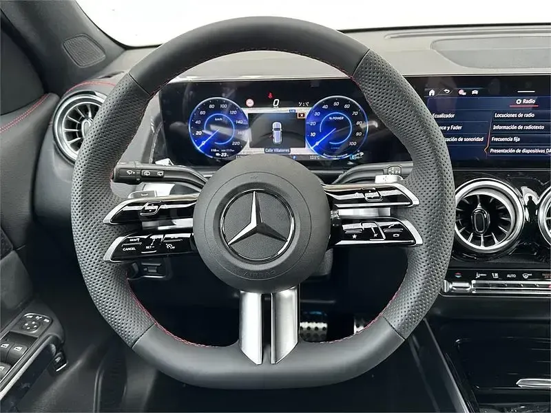 Usado Mercedes EQB250 139 kW (190 CV) 2025 Eléctrico SUV