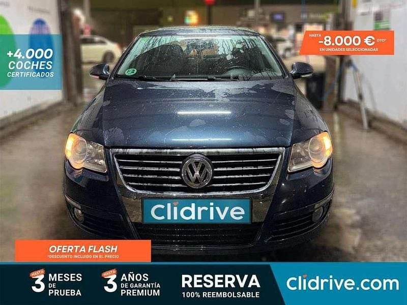 Usado VW Passat Highline 210 CV (154 kW) 2005 Azul Berlina