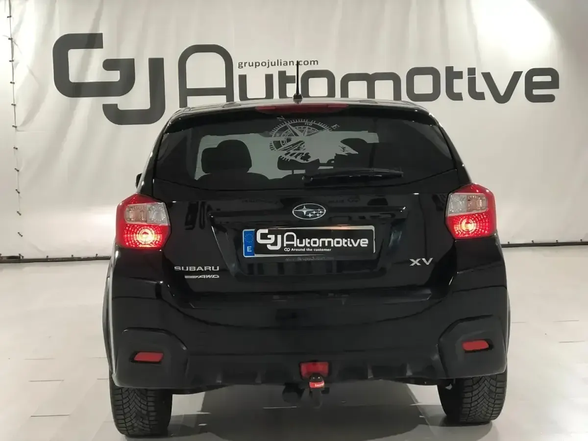 Usado Subaru XV 150 CV (110 kW) 2014 Negro SUV