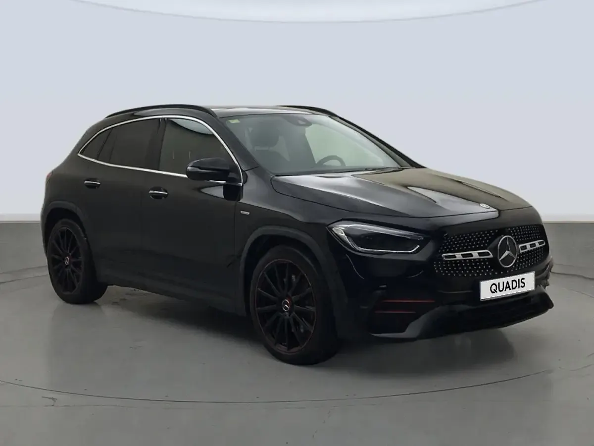 Usado Mercedes GLA250 224 CV (164 kW) 2020 Negro SUV