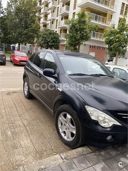 Usado Ssangyong (KGM) Actyon 138 CV (101 kW) 2009 Negro SUV