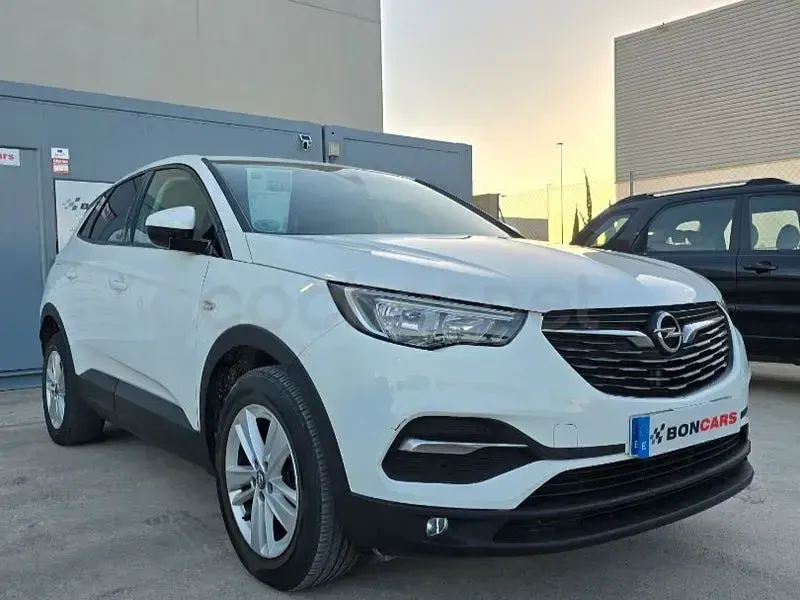 Usado Opel Grandland X 130 CV (95 kW) 2019 Blanco SUV