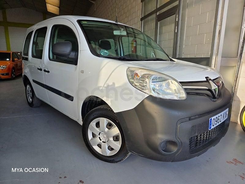 Usado Renault Kangoo Edition One 75 CV (55 kW) 2021 Blanco Monovolumen