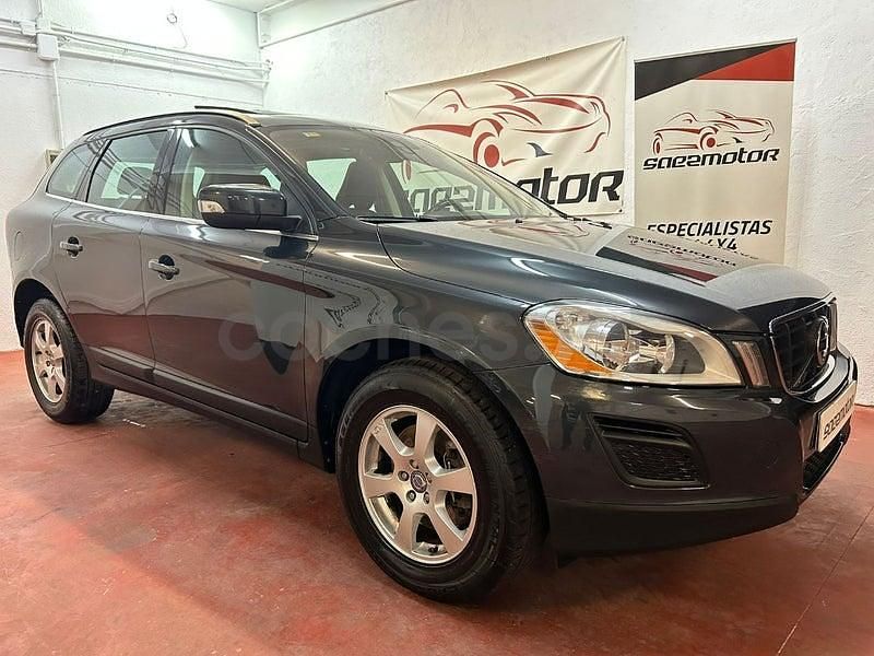 Usado Volvo XC60 Momentum 205 CV (150 kW) 2011 Gris SUV