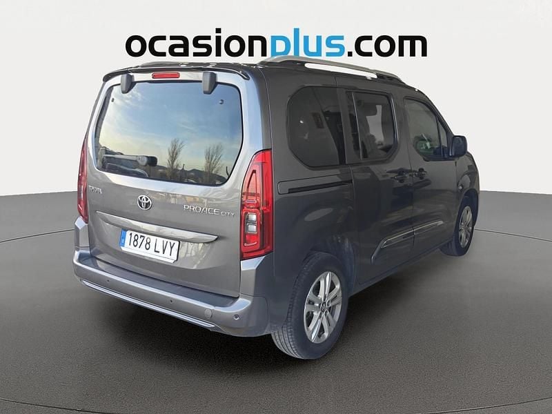 Usado Toyota Proace Verso Active 110 CV (80 kW) 2022 Gris Familiar