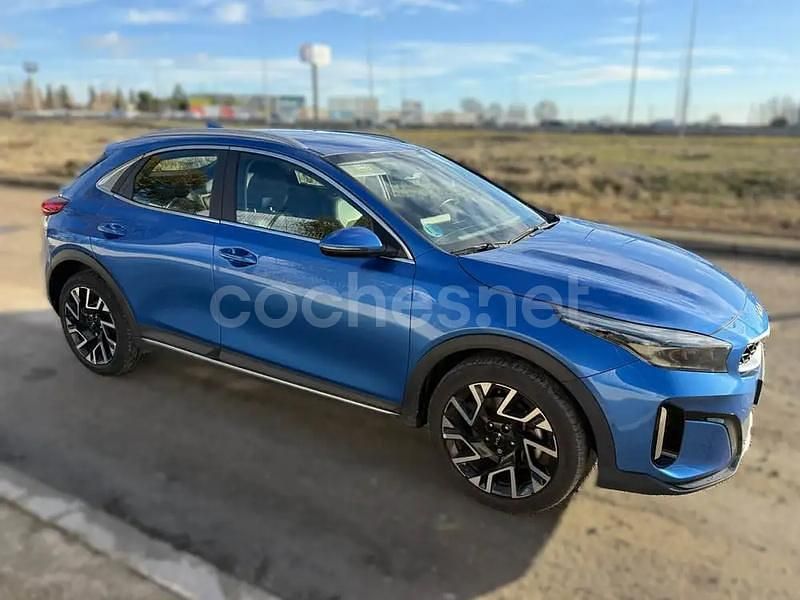 Usado Kia XCeed 160 CV (117 kW) 2023 Azul SUV