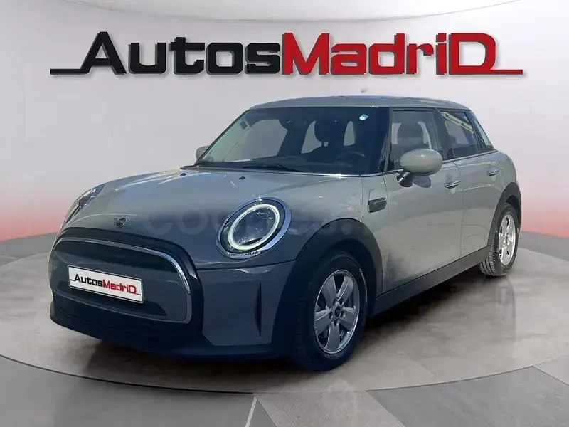 Usado Mini ONE 102 CV (75 kW) 2022 Gris / plata Utilitario