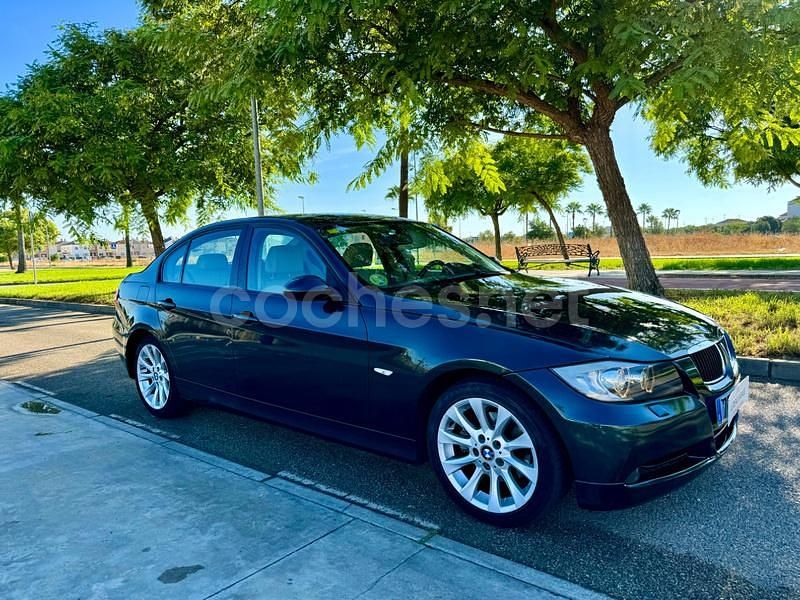 Verde Usado 2007 BMW 320 Berlina | 5490 € (Buen precio) - Imagen 1/4