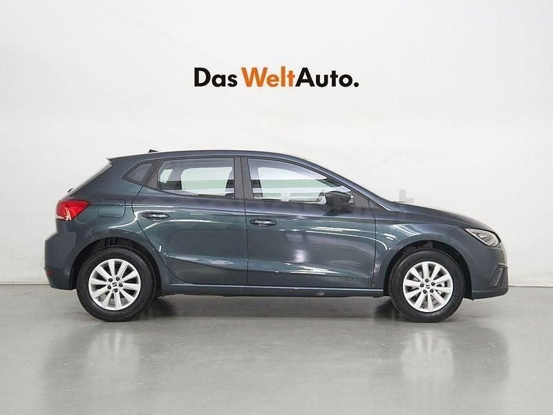 Usado Seat Ibiza Style 80 CV (58 kW) 2025 Gris / plata Utilitario