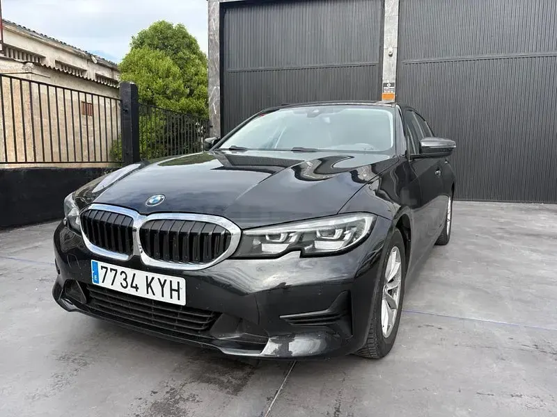 Begagnad BMW 318 Gran Turismo Comfort Edition 150 HK (110 kW) 2020 Svart Sedan