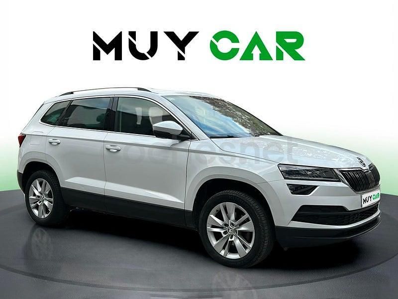 Usado Skoda Karoq Ambition 116 CV (85 kW) 2020 Blanco SUV