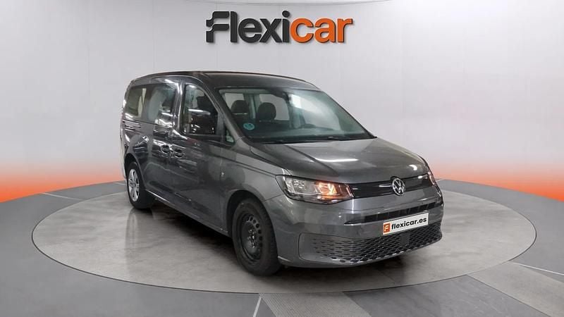 Usado VW Caddy Maxi 122 CV (89 kW) 2024 Gris Monovolumen
