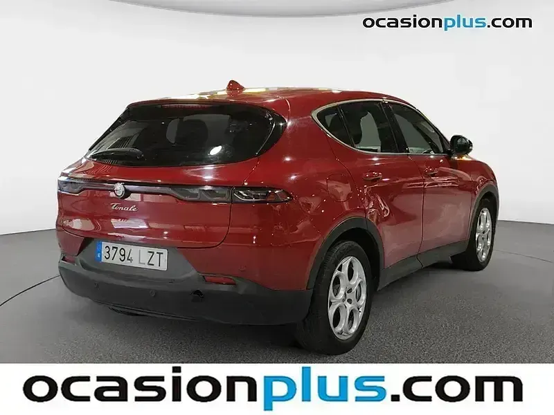 Usado Alfa Romeo Tonale Sprint 130 CV (95 kW) 2022 Rojo SUV