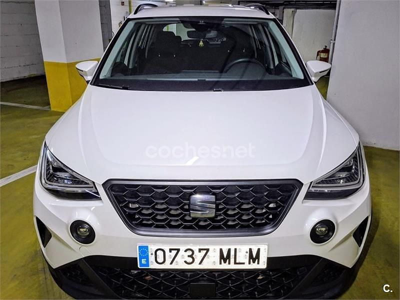 Usado Seat Arona Style 110 CV (80 kW) 2023 Blanco SUV