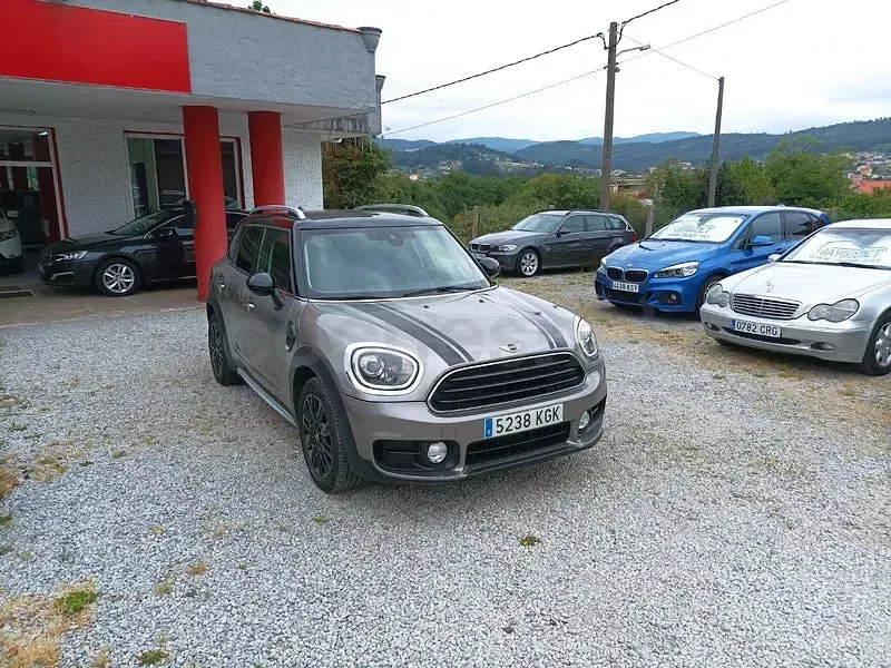 Usado Mini Cooper D Countryman 150 CV (110 kW) 2018 Gris / plata SUV