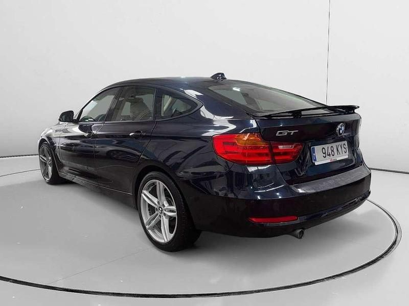 Usado BMW 318 Gran Turismo 143 CV (105 kW) 2014 Azul Berlina
