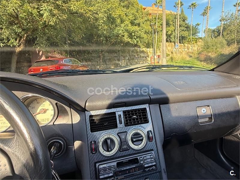Usado Mercedes SLK200 136 CV (100 kW) 2000 Negro Descapotable