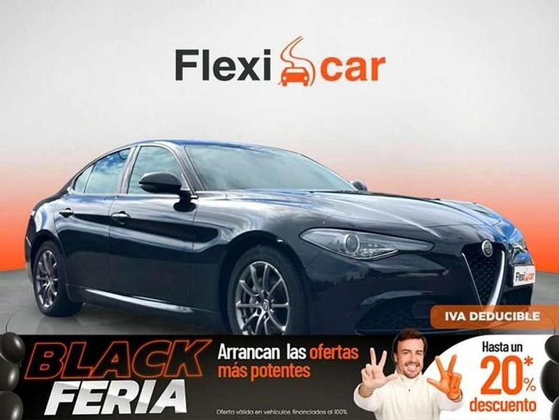 Negro Usado 2021 Alfa Romeo Giulia Super Berlina | 17.790 € - Imagen 1/4