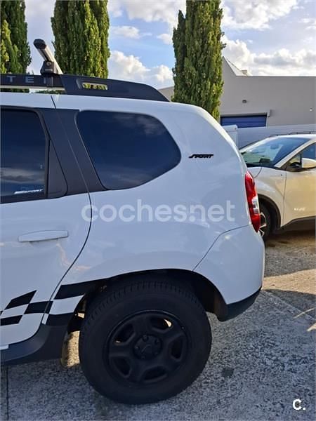 Usado Dacia Duster Lauréate 110 CV (80 kW) 2017 Blanco SUV