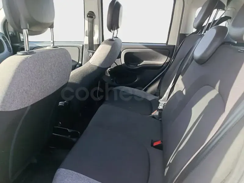 Usado Fiat Panda Cross Cross 70 CV (51 kW) 2022 Blanco Utilitario