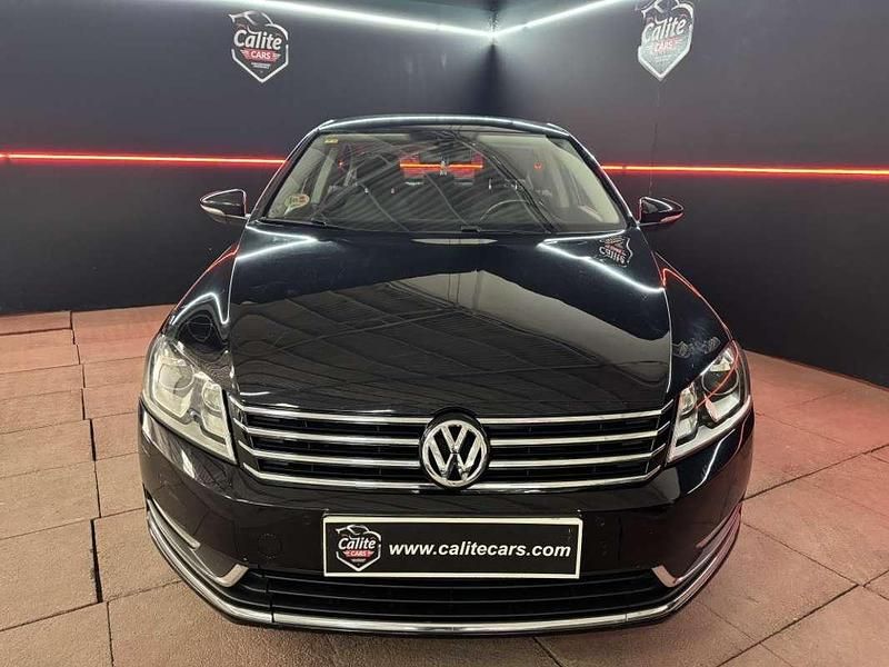 Usado VW Passat Edition 105 CV (77 kW) 2014 Negro Berlina