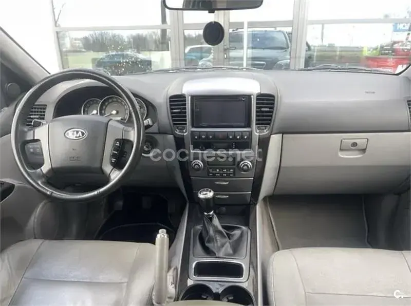 Usado Kia Sorento 170 CV (125 kW) 2009 Negro SUV