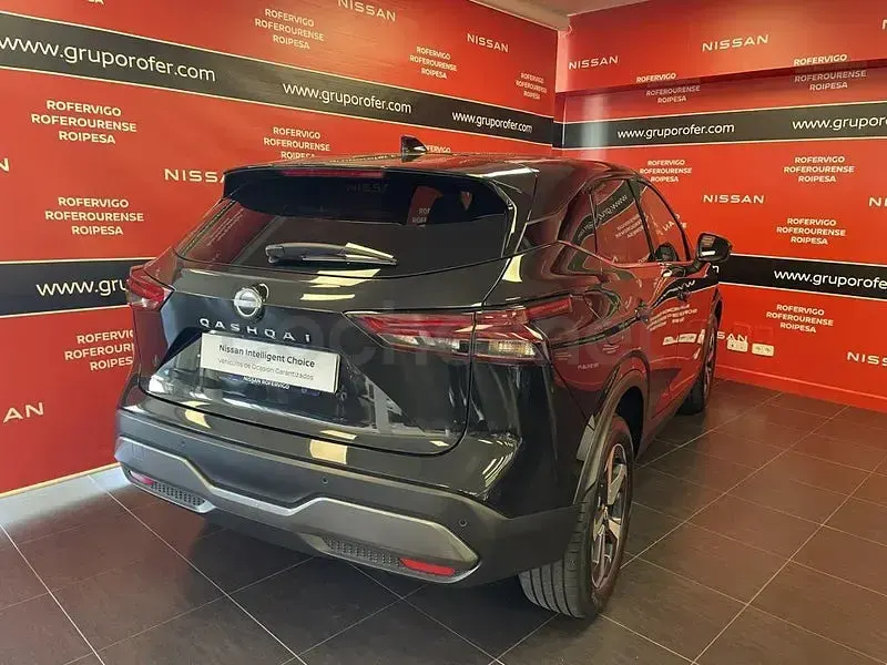 Usado Nissan Qashqai N-Connecta 140 CV (102 kW) 2024 Negro SUV
