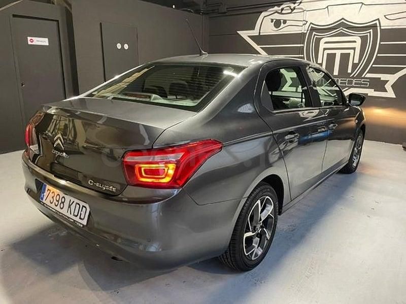 Usado Citroën C-Elysee I PureTech 82 CV (60 kW) 2017 Gris / plata Berlina