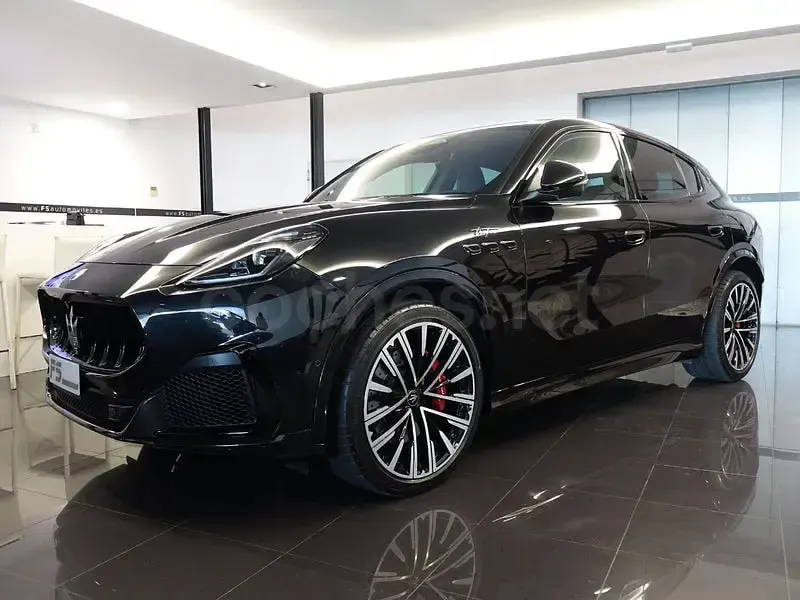 Usado Maserati Grecale 530 CV (389 kW) 2024 Negro SUV