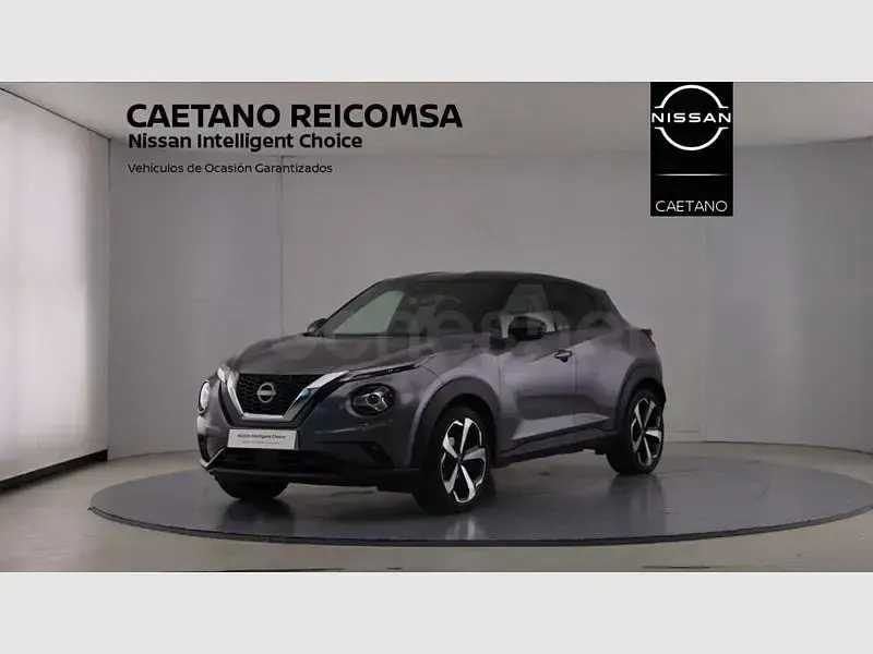 Usado Nissan Juke Tekna 114 CV (83 kW) 2023 Gris / plata SUV