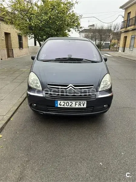 Usado Citroën Xsara Picasso Exclusive 110 CV (80 kW) 2007 Azul Monovolumen